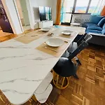 Spacious 72 Sqm Moselblick & Connection * 트리어