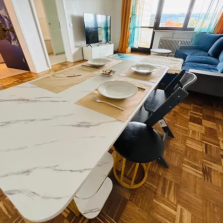 Spacious 72 Sqm Moselblick & Connection * トリーア
